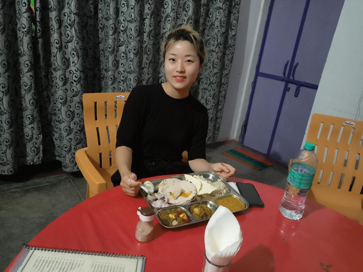 Khajuraho Dreams Homestay Zewnętrze zdjęcie